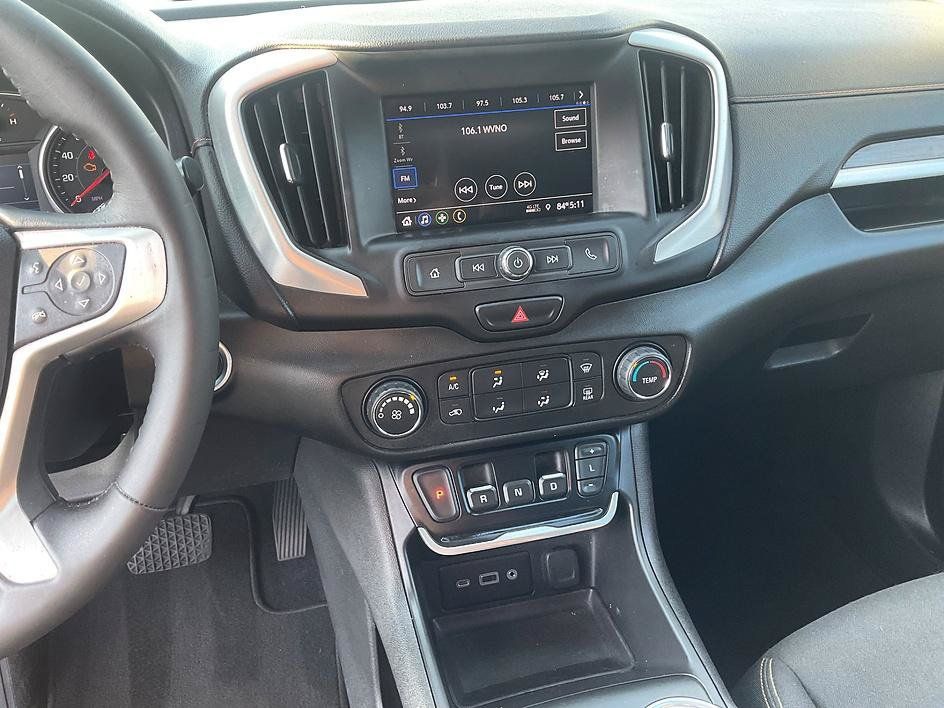 Used 2021 GMC Terrain SLE FWD image 5
