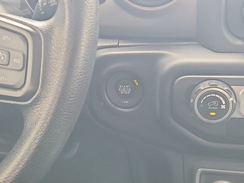 Used 2021 Jeep Wrangler Unlimited Sport AWD/4WD image 27