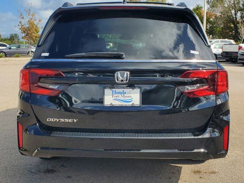 New 2026 Honda Odyssey EX-L image 6