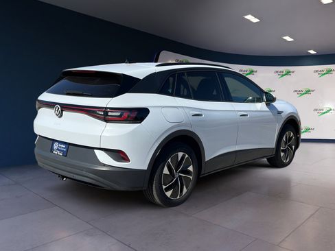 Certified 2022 Volkswagen ID.4 Pro image 8