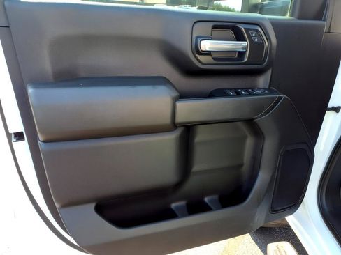 Used 2024 Chevrolet Silverado 2500 Custom w/ Custom Value Package AWD/4WD image 16