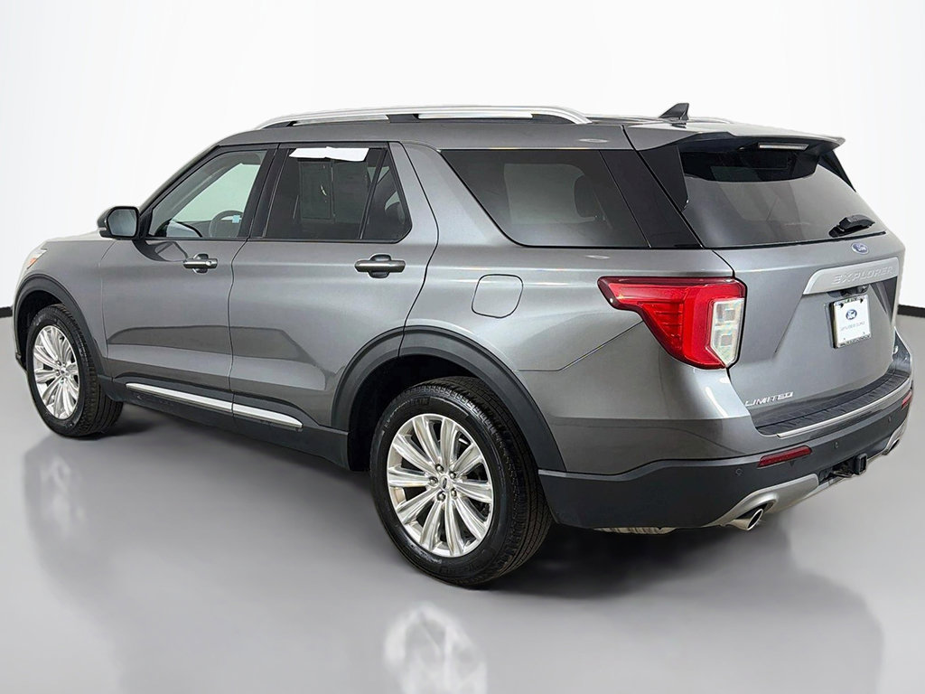 Used 2024 Ford Explorer Limited w/ Equipment Group 301A AWD/4WD image 15