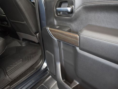 Used 2022 Chevrolet Silverado 1500 RST image 23