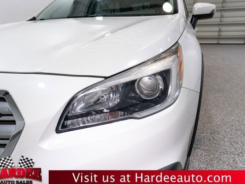 Used 2016 Subaru Outback 3.6R Limited image 8