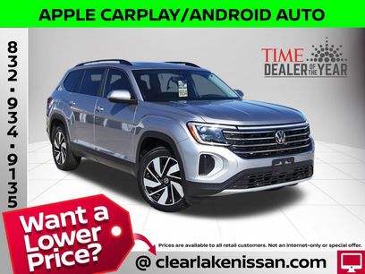 Used 2024 Volkswagen Atlas SE w/ Panoramic Sunroof Package