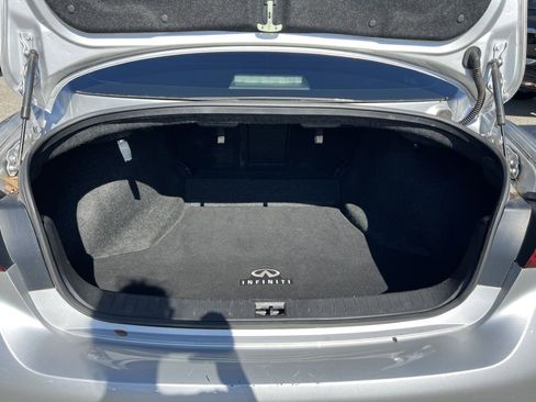 Used 2019 INFINITI Q50 Luxe w/ Essential Package (3.0T Luxe) image 18