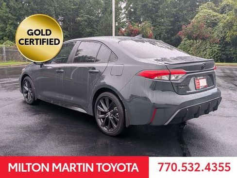 Certified 2025 Toyota Corolla SE FWD image 4