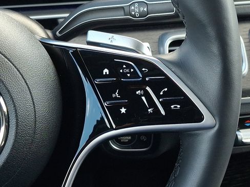 Certified 2025 Mercedes-Benz GLS 450 4MATIC image 23