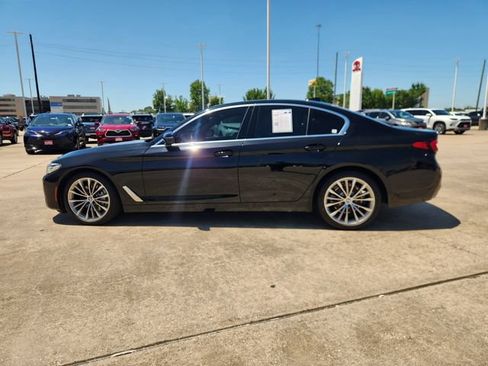 Used 2021 BMW 530i RWD image 4