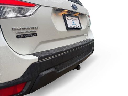 Used 2019 Subaru Forester Limited image 12