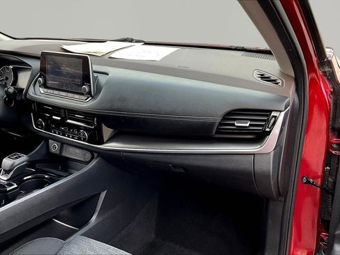 Certified 2022 Nissan Rogue SV AWD/4WD image 26