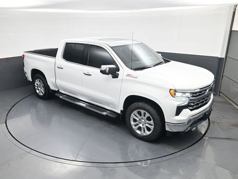 Used 2024 Chevrolet Silverado 1500 LTZ w/ LTZ Premium Package image 23