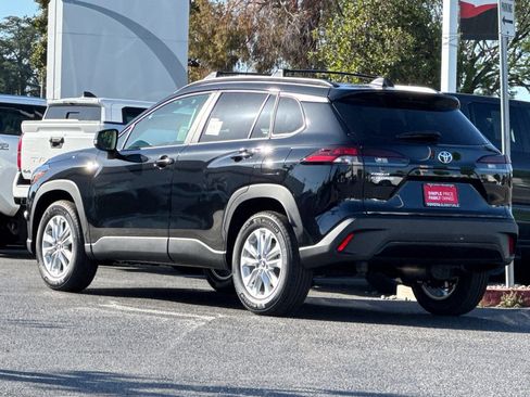New 2026 Toyota Corolla Cross LE image 7