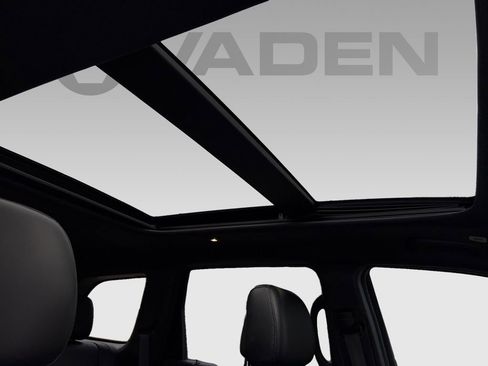 Used 2022 Jeep Grand Cherokee Limited image 7