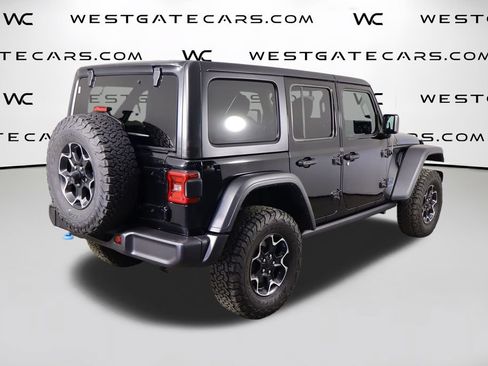 Used 2023 Jeep Wrangler Unlimited Rubicon 4xe w/ Cold Weather Group AWD/4WD image 47