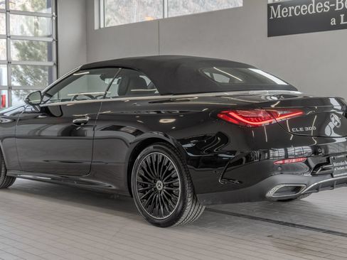 Used 2025 Mercedes-Benz CLE 300 4MATIC Cabriolet image 34