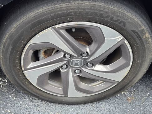 Used 2019 Honda Insight EX image 24
