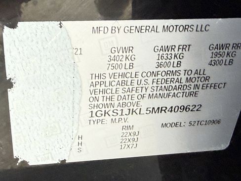 Used 2021 GMC Yukon XL Denali image 36