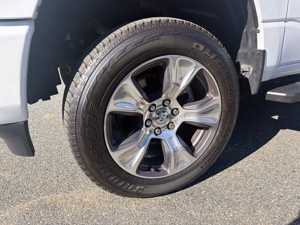 Used 2023 RAM 1500 Laramie AWD/4WD image 5