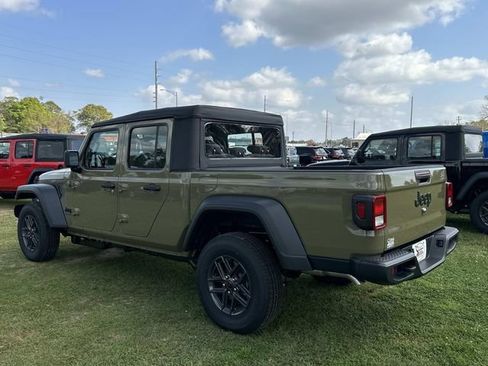New 2026 Jeep Gladiator Sport AWD/4WD image 14