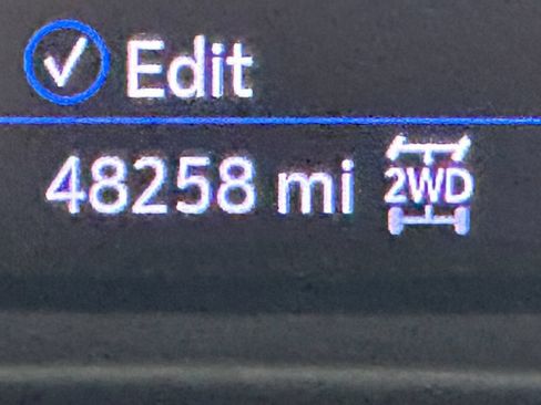 Used 2019 Cadillac XT4 Premium Luxury AWD/4WD image 32