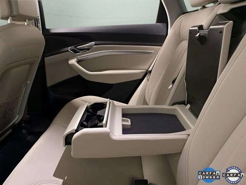 Used 2021 Audi e-tron Premium image 70