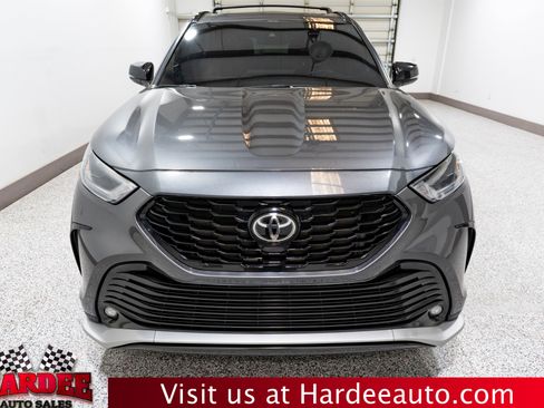 Used 2023 Toyota Highlander XSE image 7