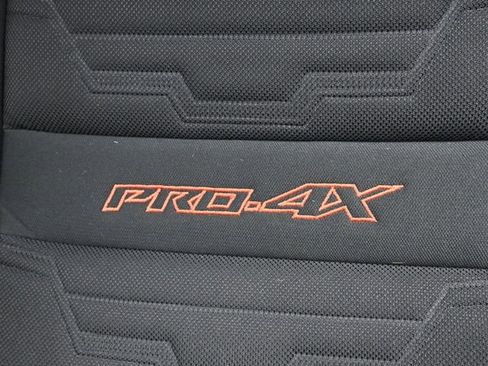 Used 2023 Nissan Frontier PRO-4X w/ Pro Convenience Package image 13