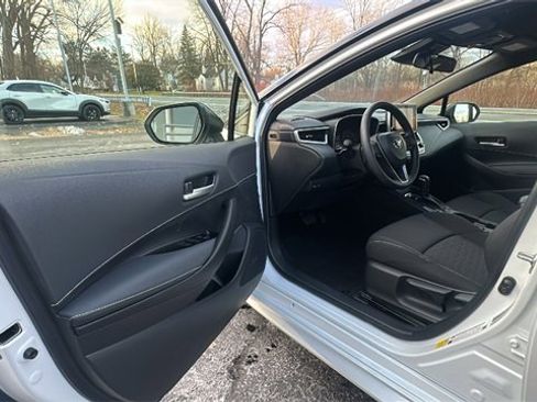 Used 2023 Toyota Corolla SE image 24