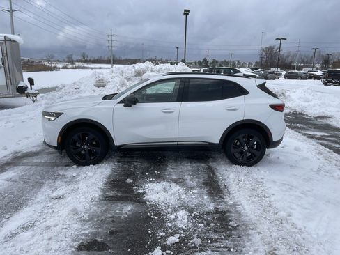 Used 2023 Buick Envision Preferred w/ Sport Touring Package image 4