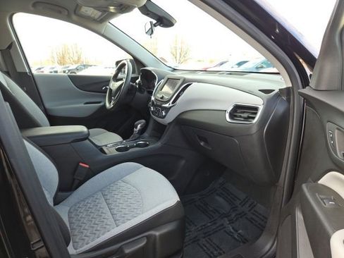Used 2024 Chevrolet Equinox LS w/ LS Convenience Package image 53