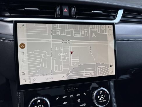 Certified 2024 Jaguar F-PACE R-Dynamic S AWD/4WD image 25