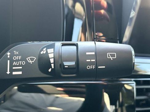 New 2026 Nissan Pathfinder Platinum AWD/4WD image 30