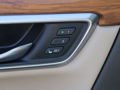 Used 2019 Honda CR-V EX-L image 17