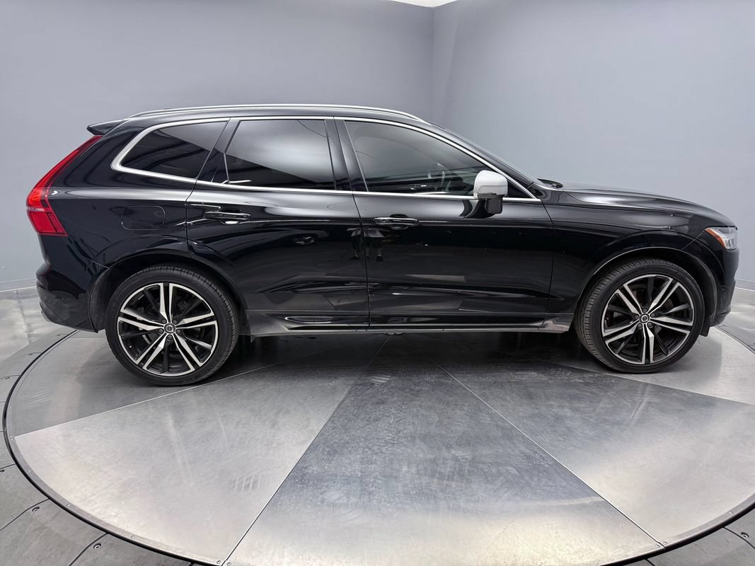 Used 2019 Volvo XC60 T6 R-Design w/ Protection Package Premier AWD/4WD image 4