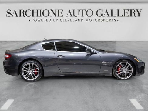 Used 2018 Maserati GranTurismo Sport RWD image 11