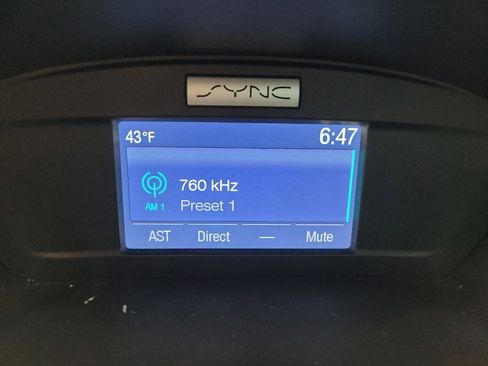 Used 2015 Ford Escape SE AWD/4WD image 25