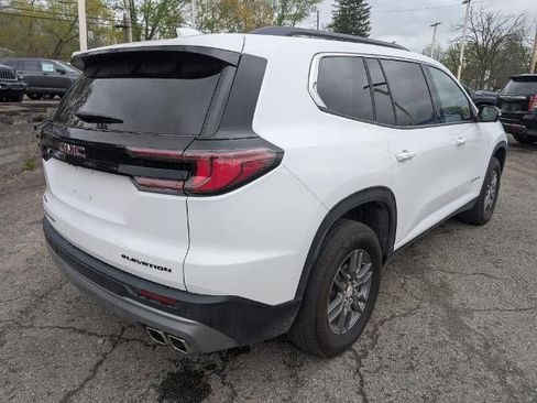 Used 2025 GMC Acadia Elevation AWD/4WD image 6