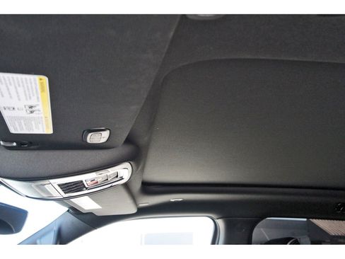 Used 2024 RAM 1500 Limited w/ Body Color Bumper Group image 29