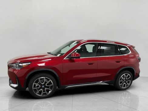 New 2026 BMW X1 xDrive28i AWD/4WD image 8