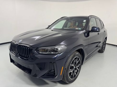 Certified 2024 BMW X3 xDrive30i w/ Premium Package AWD/4WD image 3