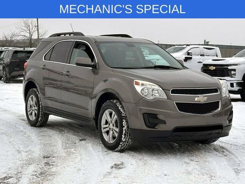 Used 2010 Chevrolet Equinox LT w/ Vehicle Interface Package image 6
