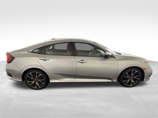 Used 2019 Honda Civic Sport image 9