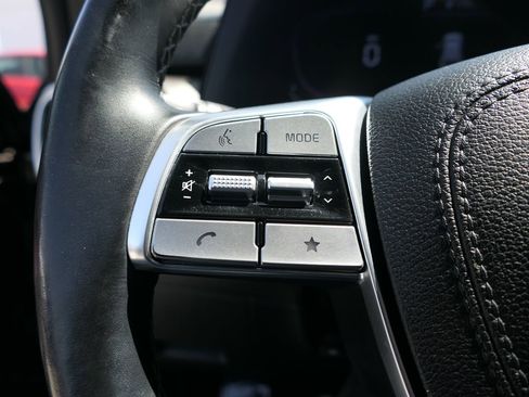 Used 2023 Kia Telluride EX w/ EX Captain's Chair Package AWD/4WD image 18