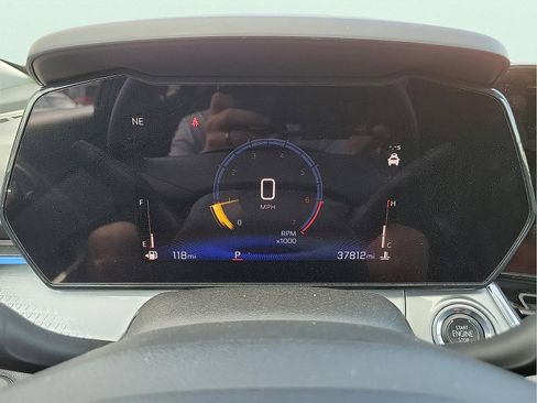 Used 2024 Chevrolet Trax LT image 18