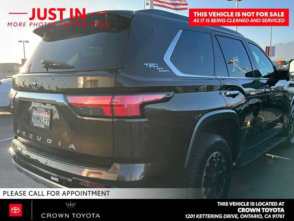 Used 2023 Toyota Sequoia Limited w/ TRD Off-Road Package AWD/4WD image 4