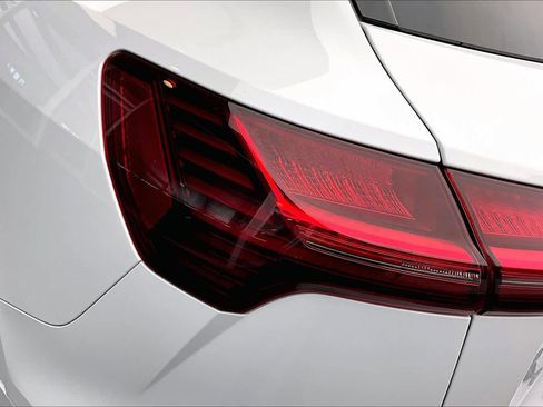 Certified 2024 Audi Q8 e-tron Premium Plus w/ Premium Plus Package image 27