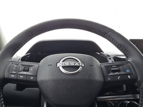 New 2026 Nissan Pathfinder SV image 15