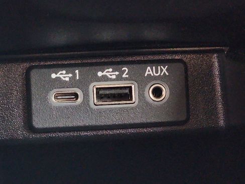 Used 2023 Nissan Maxima SV w/ Floor Mat Group image 23