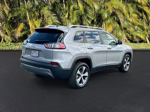 Used 2019 Jeep Cherokee Limited image 5